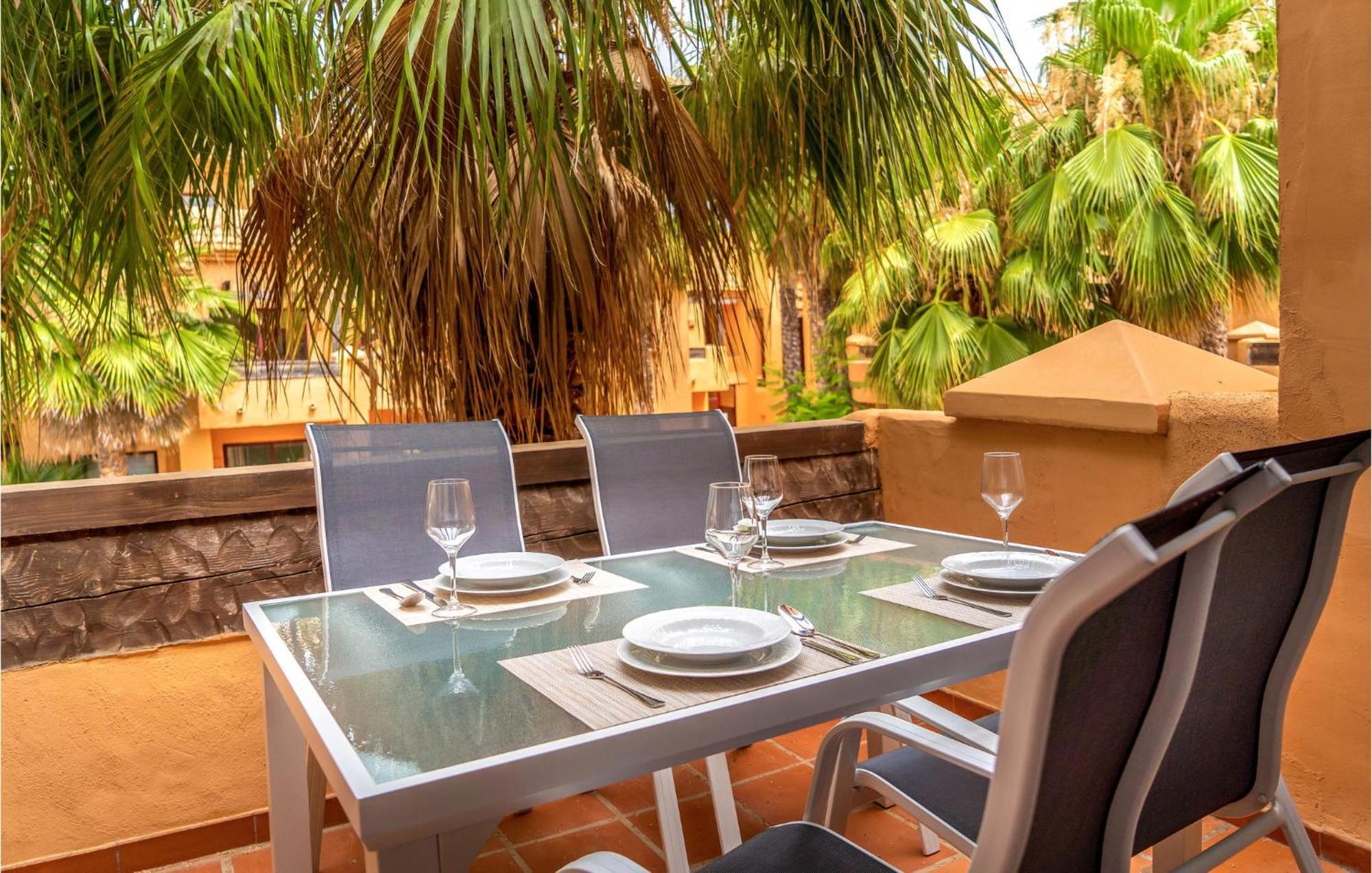 Lovely Apartment In Los Alcazares With Kitchen Экстерьер фото