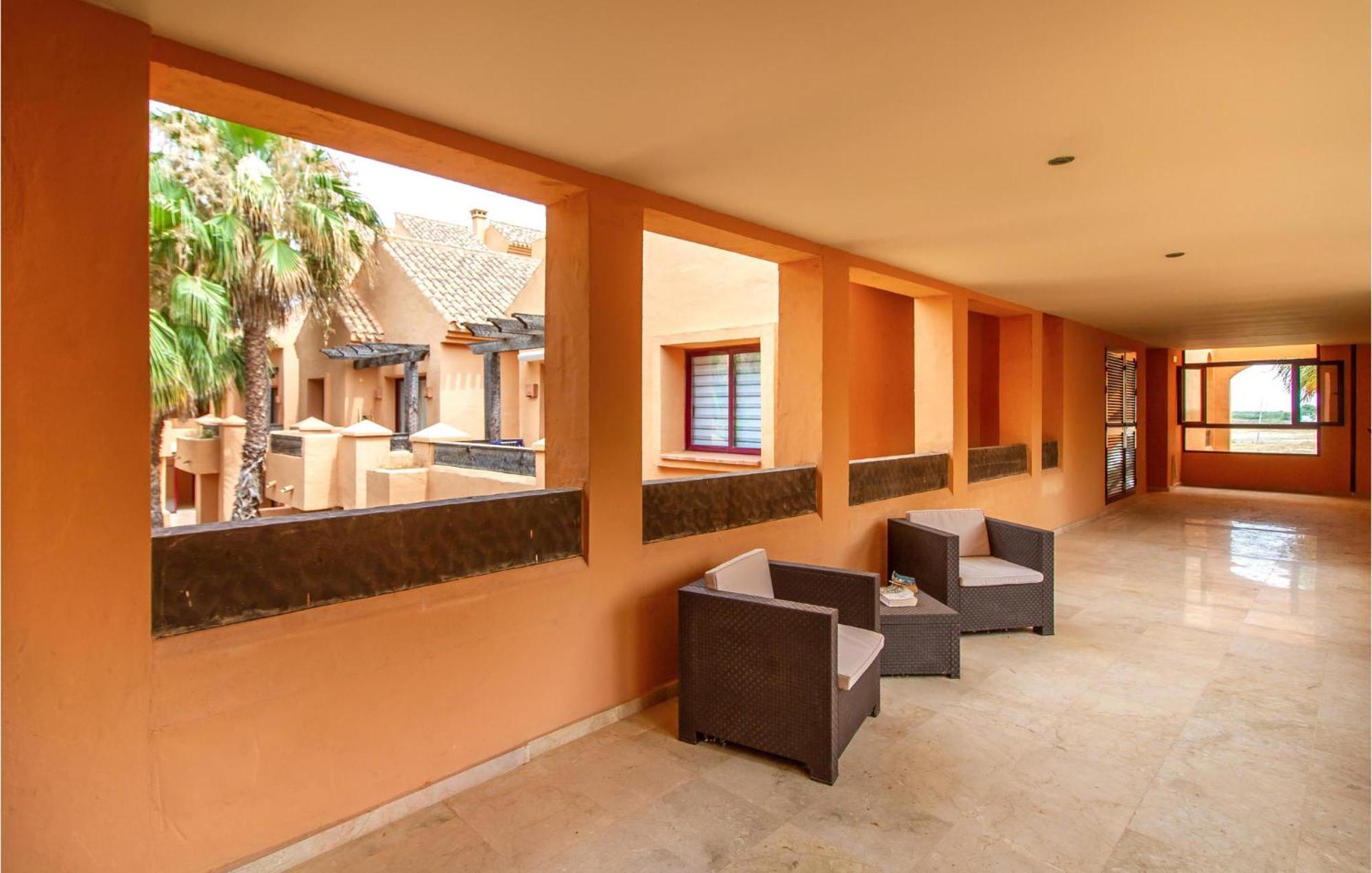 Lovely Apartment In Los Alcazares With Kitchen Экстерьер фото