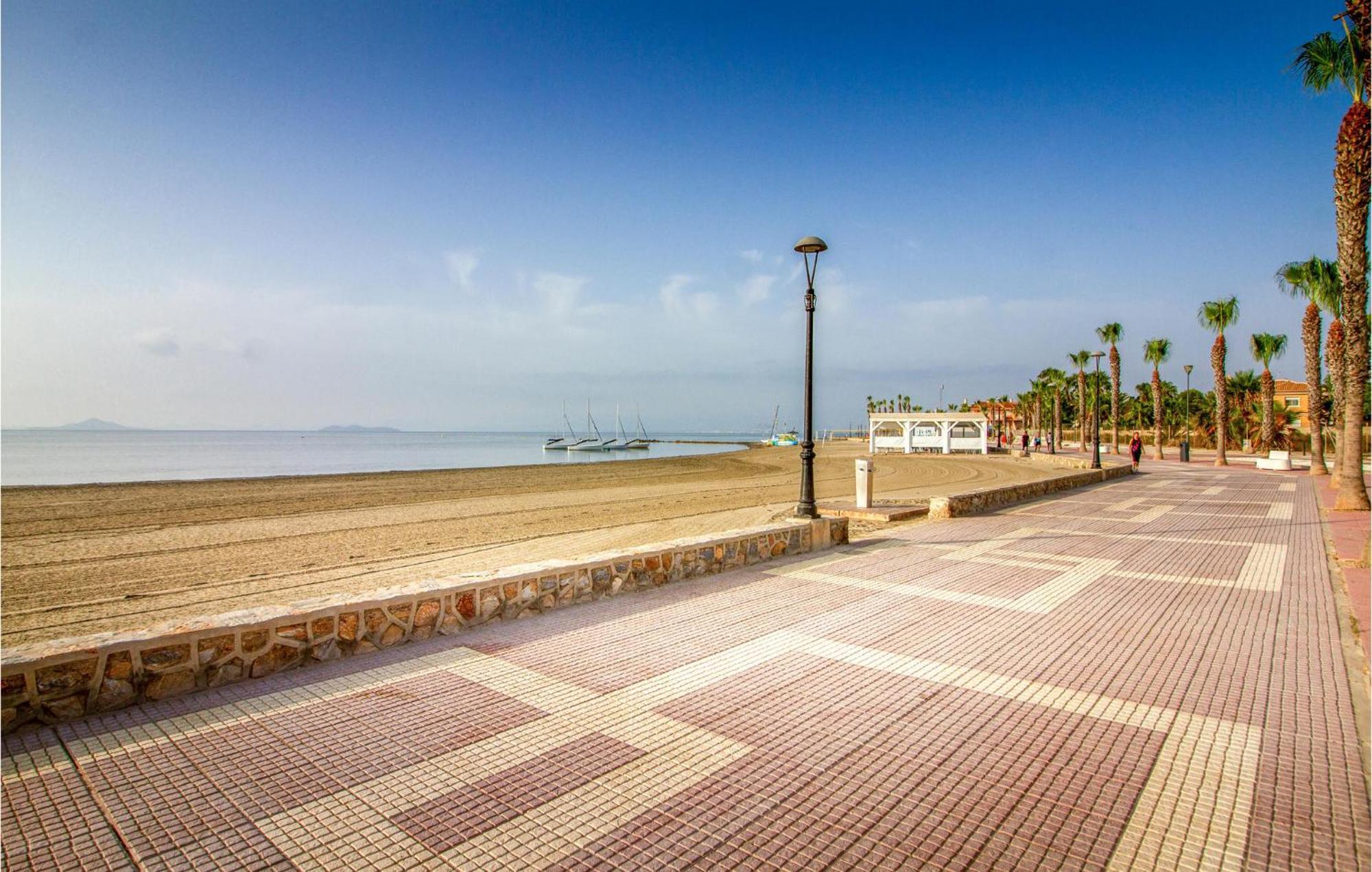 Lovely Apartment In Los Alcazares With Kitchen Экстерьер фото