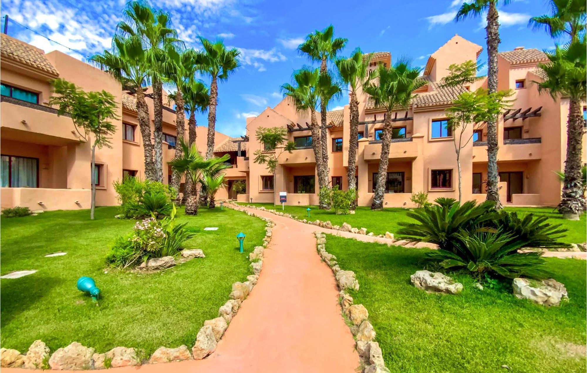 Lovely Apartment In Los Alcazares With Kitchen Экстерьер фото
