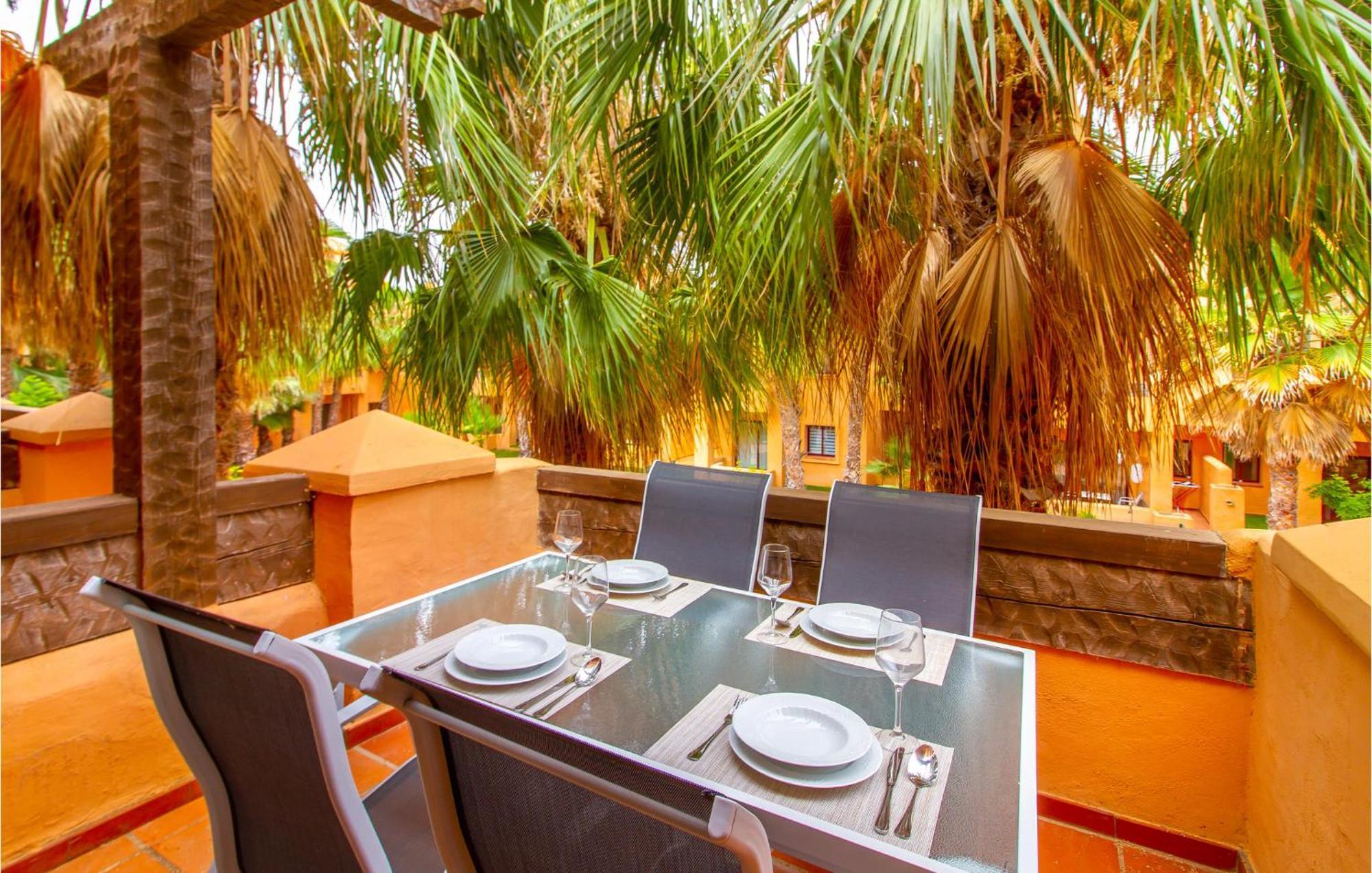 Lovely Apartment In Los Alcazares With Kitchen Экстерьер фото
